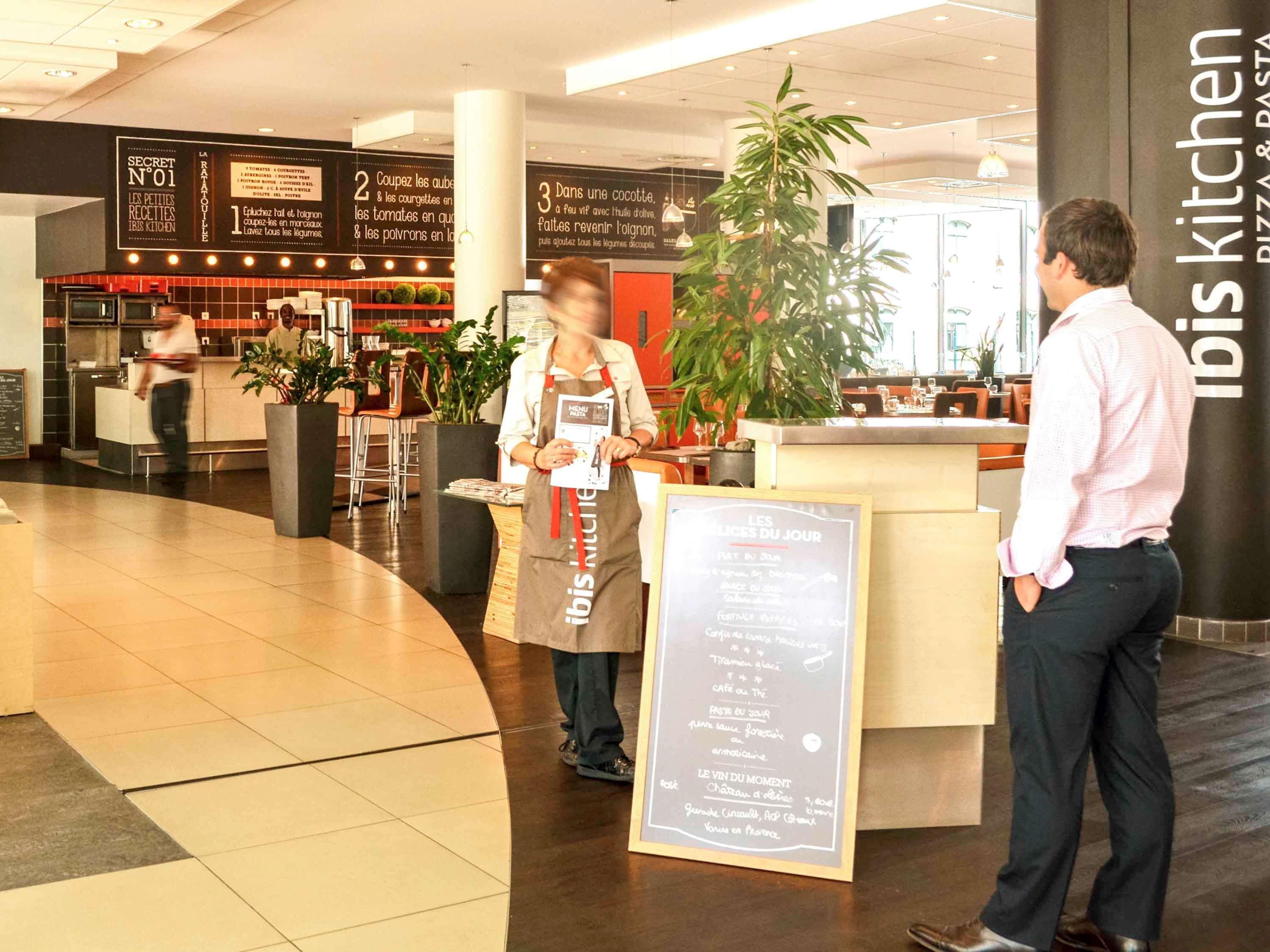 Hotel Ibis Marseille Centre Euromed Exteriér fotografie
