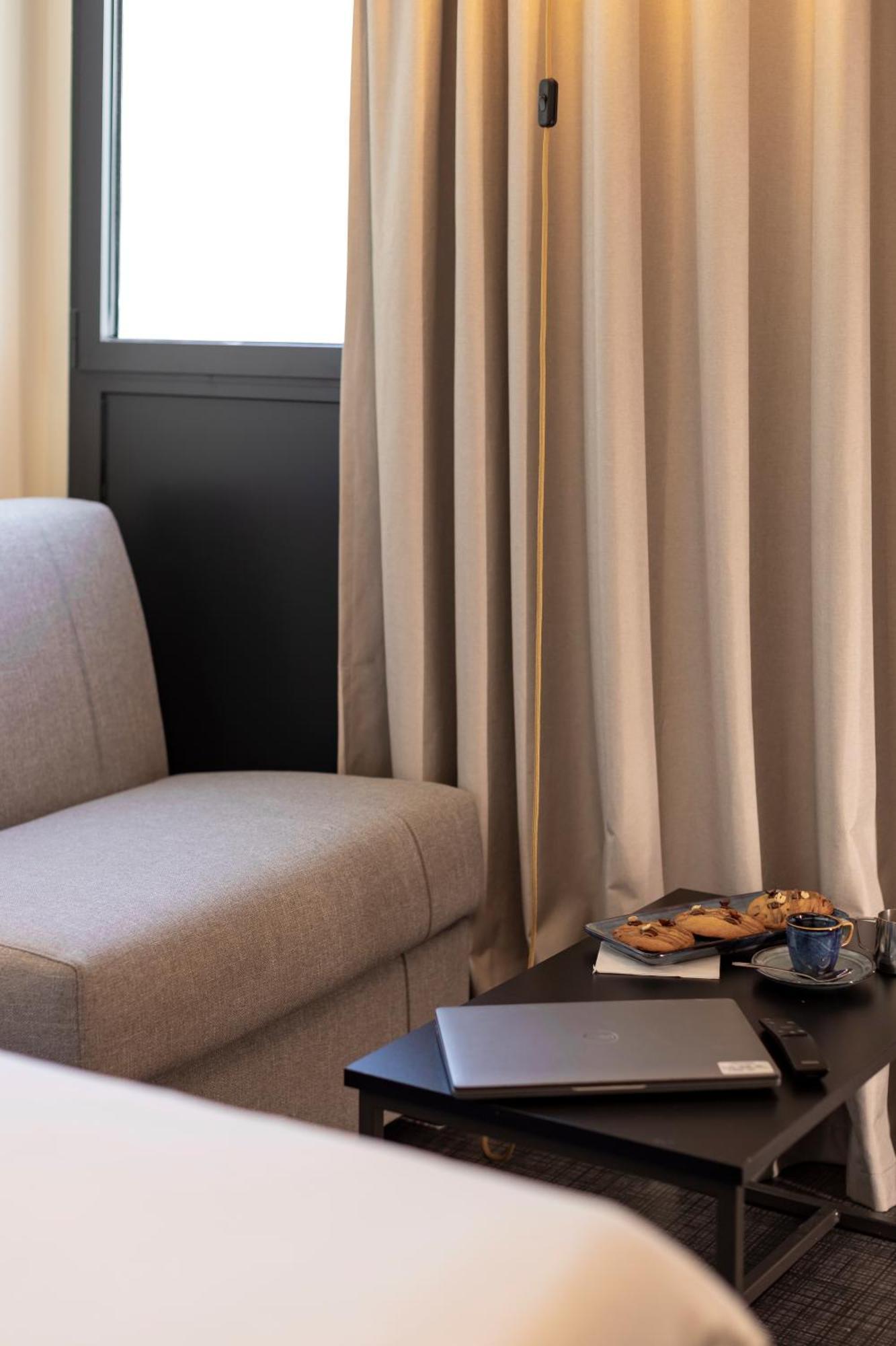 Hotel Ibis Marseille Centre Euromed Exteriér fotografie